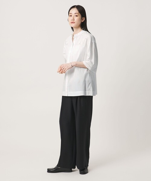 UNITED ARROWS(ユナイテッドアローズ)の「カットワーク シャツ ブラウス(シャツ/ブラウス・レディース・オフホワイト/ネイビー・FREE)」の17枚目の写真