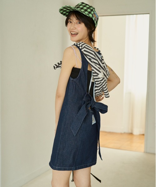 common gull products.（コモンガルプロダクツ）の「白昼路にデニムワンピース（ワンピース・レディース・ブラック系/ブルー系・SMALL/MEDIUM/LARGE）」の2枚目の写真
