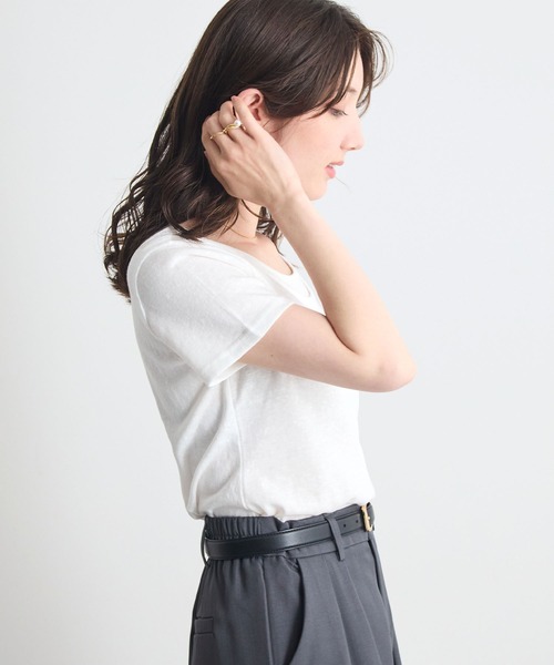 Futier land(フューティアランド)の「【レイヤードTシャツ/重ね着風Tシャツ】配色ネック半袖カットソー / 接触冷感・UVカット(Tシャツ/カットソー・レディース・ホワイト/ブラウン/ブラック・FREE)」の7枚目の写真