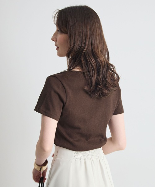 Futier land(フューティアランド)の「【レイヤードTシャツ/重ね着風Tシャツ】配色ネック半袖カットソー / 接触冷感・UVカット(Tシャツ/カットソー・レディース・ホワイト/ブラウン/ブラック・FREE)」の15枚目の写真