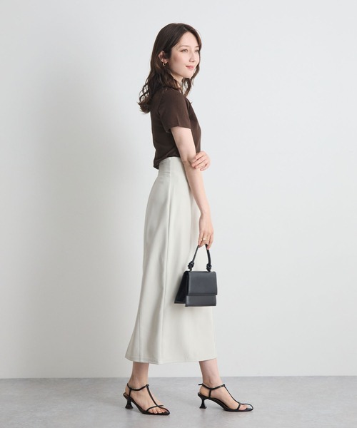 Futier land(フューティアランド)の「【レイヤードTシャツ/重ね着風Tシャツ】配色ネック半袖カットソー / 接触冷感・UVカット(Tシャツ/カットソー・レディース・ホワイト/ブラウン/ブラック・FREE)」の19枚目の写真