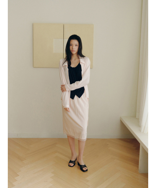 Yuje（ユジェ）の「SHIRRING LACE SKIRT (3color, 2size)（スカート・レディース・ライトピンク/Off White/ブラック・SMALL/MEDIUM）」の7枚目の写真