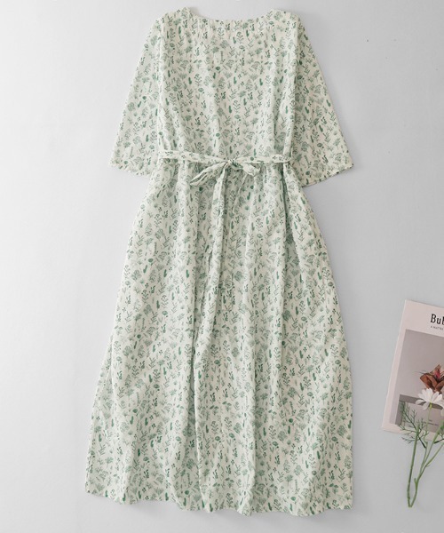 LUCPY(ラクピー)の「フラワープリントギャザーワンピース(ワンピース・レディース・グリーン・XX-LARGE/X-LARGE/LARGE/MEDIUM)」の1枚目の写真
