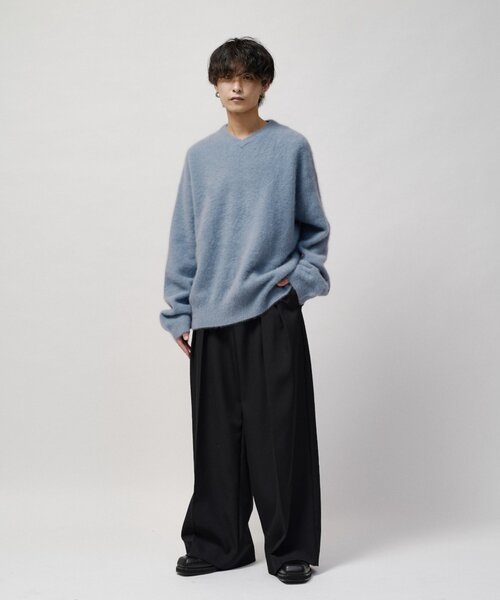 Lui's(ルイス)の「ウールライトVネックニット(ニット/セーター・メンズ・モカ/ブラック/チャコールグレー/ブルー・M/S)」の6枚目の写真