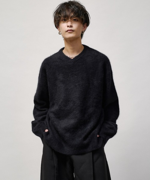 Lui's(ルイス)の「ウールライトVネックニット(ニット/セーター・メンズ・モカ/ブラック/チャコールグレー/ブルー・M/S)」の1枚目の写真