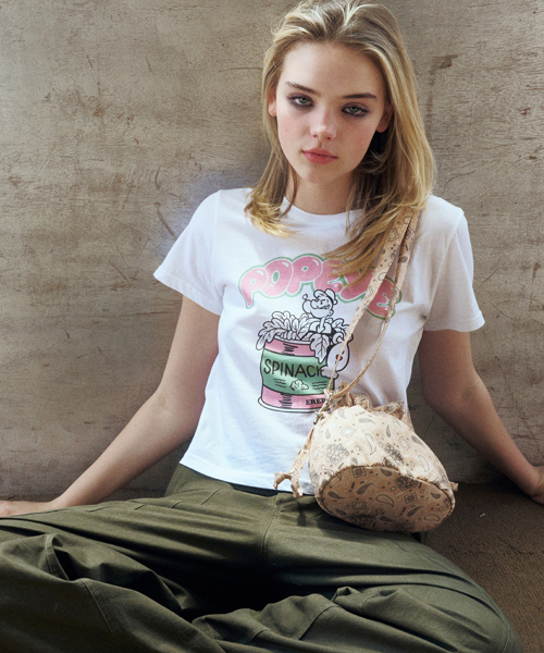 ERER(エルエル)の「Cropped Popeye Graphic T-Shirt White(Tシャツ/カットソー・レディース・ホワイト・1/2)」の3枚目の写真