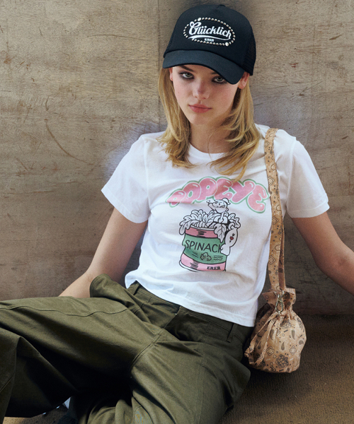 ERER(エルエル)の「Cropped Popeye Graphic T-Shirt White(Tシャツ/カットソー・レディース・ホワイト・1/2)」の4枚目の写真
