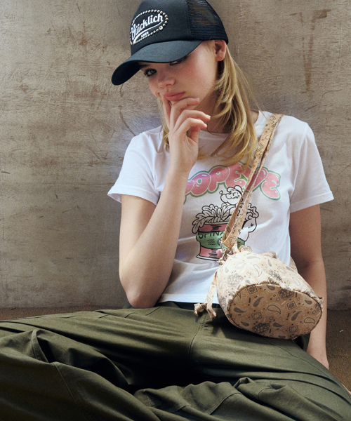 ERER(エルエル)の「Cropped Popeye Graphic T-Shirt White(Tシャツ/カットソー・レディース・ホワイト・1/2)」の6枚目の写真