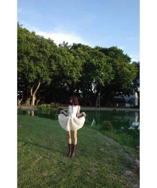 MISTREASS（ミストレアス）の「Floral Tulle Docking Mini Dress（ワンピース・レディース・ブラック/ホワイト・FREE）」の12枚目の写真