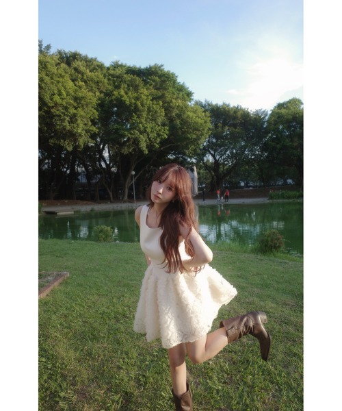 MISTREASS（ミストレアス）の「Floral Tulle Docking Mini Dress（ワンピース・レディース・ブラック/ホワイト・FREE）」の14枚目の写真
