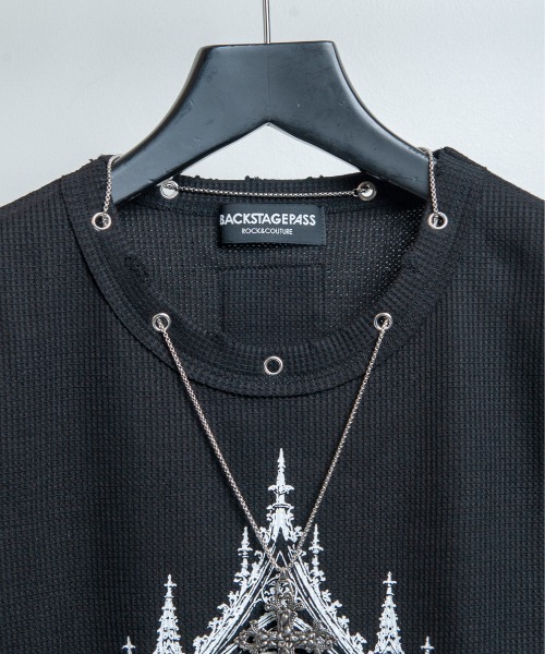 BACKSTAGE PASS(バックステージパス)の「CURSED CHURCH(カースト チャーチ)クロスネックレス付き ダメージワッフル 短丈スカルT(Tシャツ/カットソー・メンズ・ブラック/ホワイト・FREE)」の11枚目の写真