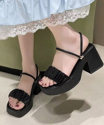 厚底サンダル ボリュームソール 美脚夏靴