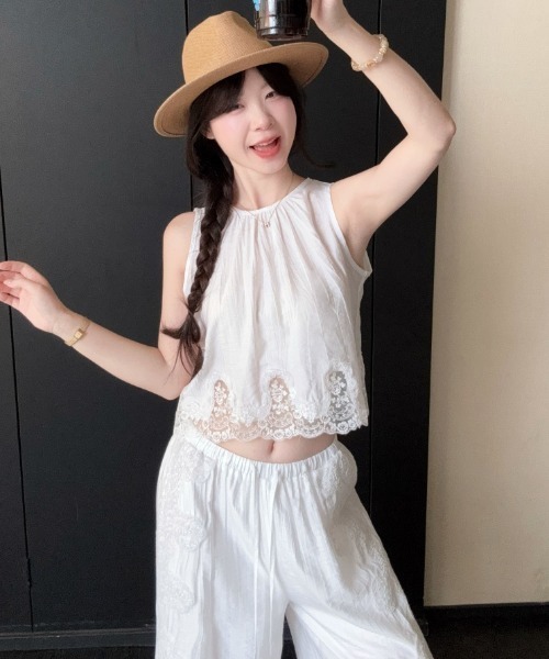 FAVORITO(ファヴォリート)の「ノースリーブトップスワイドパンツセットアップ(セットアップ・レディース・イエロー/ピンク/ホワイト・F)」の21枚目の写真