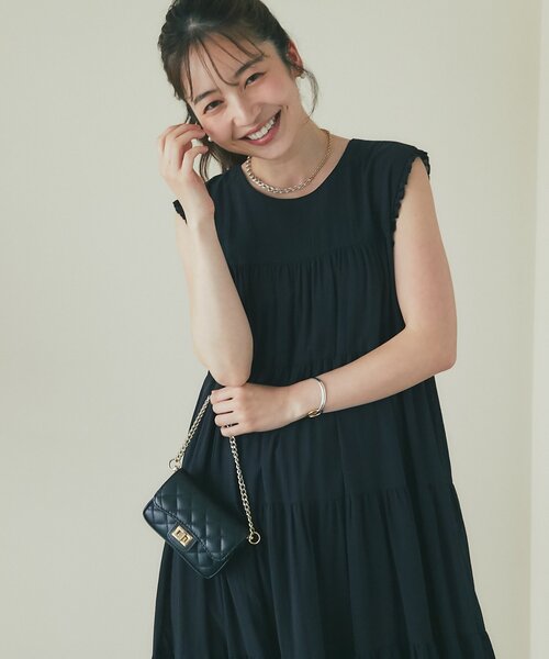 La boutique BonBon(ラブティックボンボン)の「【2サイズ展開】ティアードワンピース(ワンピース・レディース・サックスブルー/バイオレット/チャコールグレー/ブラック・FREE/PM)」の9枚目の写真