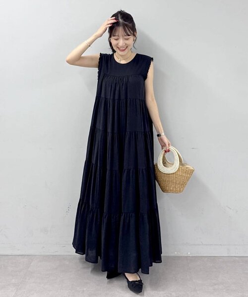 La boutique BonBon(ラブティックボンボン)の「【2サイズ展開】ティアードワンピース(ワンピース・レディース・サックスブルー/バイオレット/チャコールグレー/ブラック・FREE/PM)」の19枚目の写真