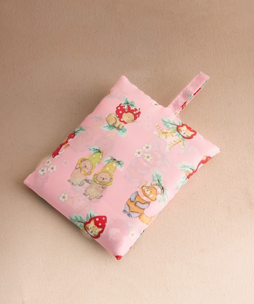 Cath Kidston（キャスキッドソン）の「ミニ フォルダウェイ ショッパー Friendly Fruit（エコバッグ/サブバッグ・レディース・ピンク・FREE）」の3枚目の写真