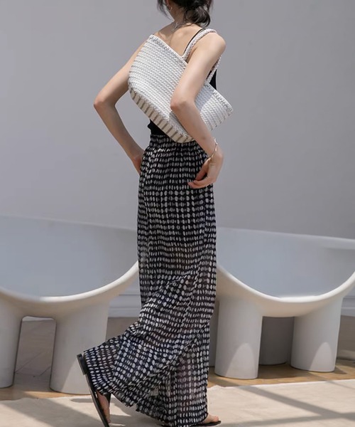 by LEGNA（バイレグナ）の「シアードットリラックスワイドパンツ（その他パンツ・レディース・ブラック・LARGE/SMALL/MEDIUM/X-LARGE）」の6枚目の写真