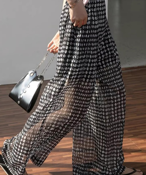 by LEGNA（バイレグナ）の「シアードットリラックスワイドパンツ（その他パンツ・レディース・ブラック・LARGE/SMALL/MEDIUM/X-LARGE）」の8枚目の写真