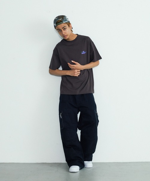 XLARGE（エクストララージ）の「LABORATORY S/S TEE（Tシャツ/カットソー・メンズ・ホワイト/ブラック/ブラウン・XL/L/M/S）」の9枚目の写真