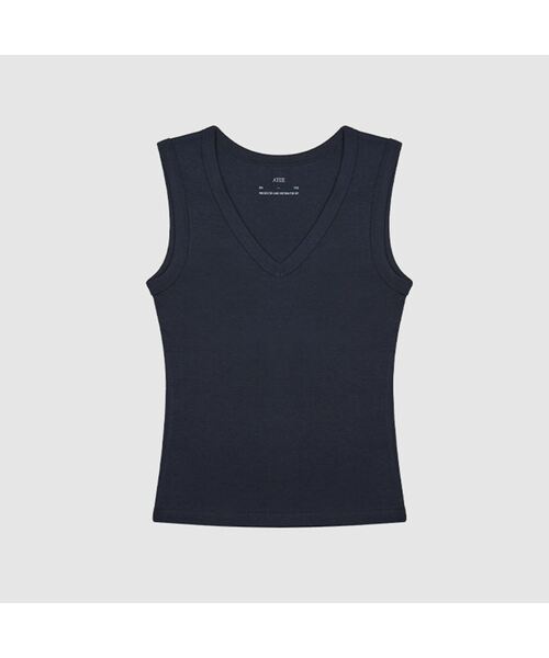 AENE(エイネ)の「Vスリーブレス(レッド)(Tシャツ/カットソー・レディース・ネイビー/ホワイト/ブルー/レッド/ブラック・FREE)」の4枚目の写真