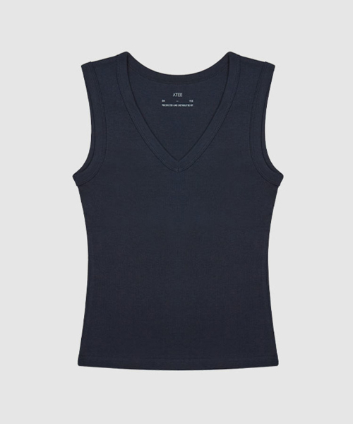 AENE(エイネ)の「Vスリーブレス(レッド)(Tシャツ/カットソー・レディース・ネイビー/ホワイト/ブルー/レッド/ブラック・FREE)」の7枚目の写真