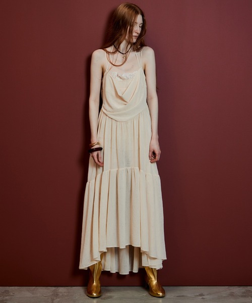 MAISON SPECIAL(メゾンスペシャル)の「Chiffon Lace Camisole Dress/シフォンレースキャミワンピース(ワンピース・レディース・ベージュ/ネイビー・FREE)」の3枚目の写真