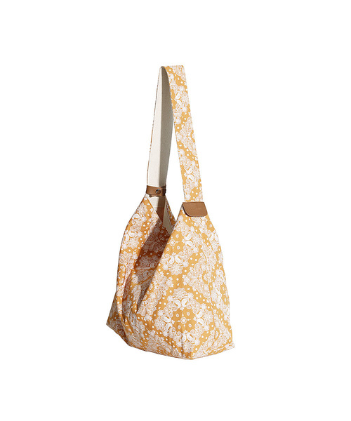 SOCHARMING(ソーチャーミング)の「Paisley Adjust Shoulder Bag - 5 colors(エコバッグ/サブバッグ・レディース・カーキ/レッド/ネイビー/イエロー/オレンジ系その他・FREE)」の3枚目の写真