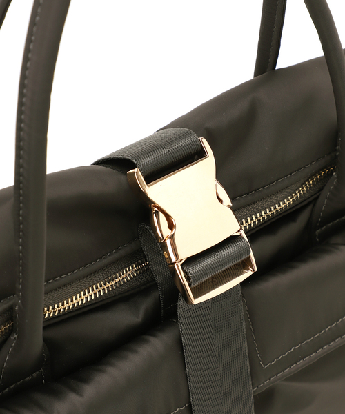 Spick & Span（スピックアンドスパン）の「《別注 / 追加》OUTDOOR PRODUCTS HELMET BAG*（トートバッグ・レディース・カーキ/ブラック・FREE）」の11枚目の写真