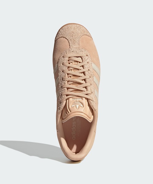 adidas（アディダス）の「ガゼル / Gazelle w  / アディダスオリジナルス adidas Originals（スニーカー・レディース・ピンク・24.5cm/25.5cm/25.0cm/24.0cm/23.0cm/23.5cm/26.5cm/26.0cm/27.0cm/27.5cm/28.0cm/22.0cm/22.5cm）」の4枚目の写真
