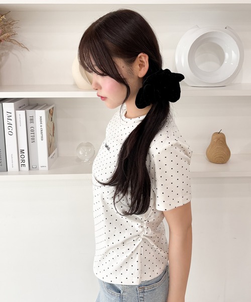 WEGO(ウィゴー)の「WEGO/【26年春夏新作】ドットサイドギャザーT(Tシャツ/カットソー・レディース・ホワイト/ブラック・FREE)」の10枚目の写真