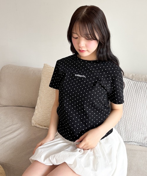 WEGO(ウィゴー)の「WEGO/【26年春夏新作】ドットサイドギャザーT(Tシャツ/カットソー・レディース・ホワイト/ブラック・FREE)」の16枚目の写真