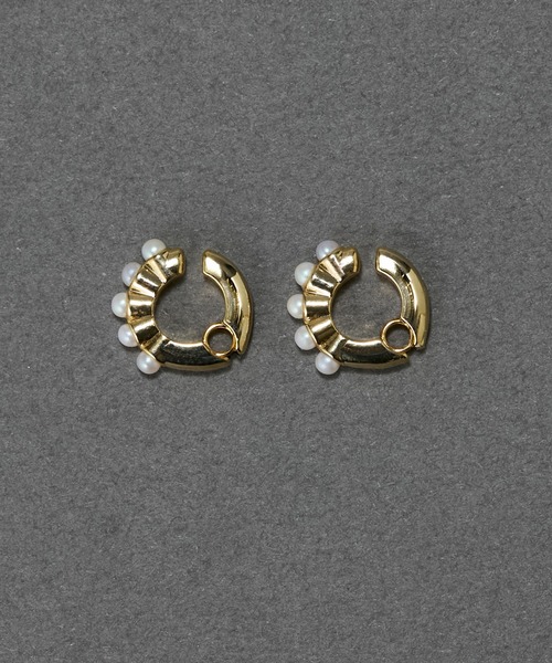 Phoebe(フィービィー)の「【金属アレルギー対応】パールラインスナップイヤリング/ニッケルフリー 小ぶりフープ 結婚式二次会 お呼ばれ ピアス見え(イヤリング・レディース・イエローゴールド/シルバー/シャンパン・FREE)」の8枚目の写真