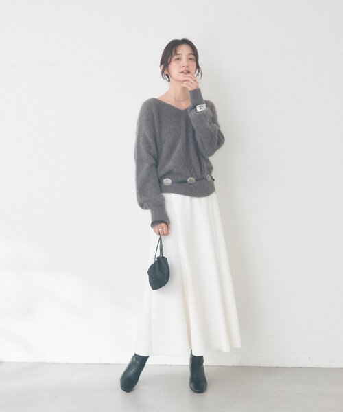 RIVE DROITE(リヴドロワ)の「【6.5cmヒール】ヒールショートブーツ(ブーツ・レディース・ライトベージュ/ブラック・LARGE/SMALL/MEDIUM)」の18枚目の写真