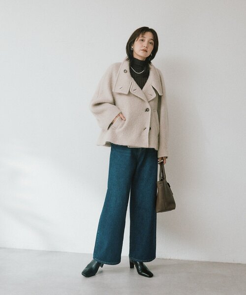 RIVE DROITE(リヴドロワ)の「【6.5cmヒール】ヒールショートブーツ(ブーツ・レディース・ライトベージュ/ブラック・LARGE/SMALL/MEDIUM)」の15枚目の写真