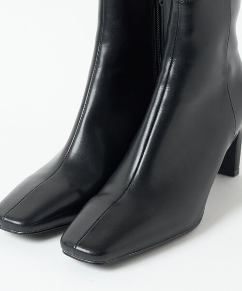 RIVE DROITE(リヴドロワ)の「【6.5cmヒール】ヒールショートブーツ(ブーツ・レディース・ライトベージュ/ブラック・LARGE/SMALL/MEDIUM)」の10枚目の写真