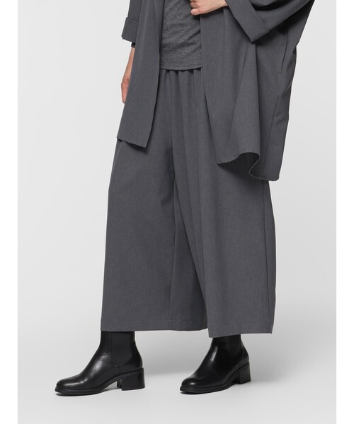 mizuiroind(ミズイロインド)の「mizuiro ind ワイドハーフパンツ(その他パンツ・レディース・ブラック/チャコールグレー/グレー・FREE)」の19枚目の写真