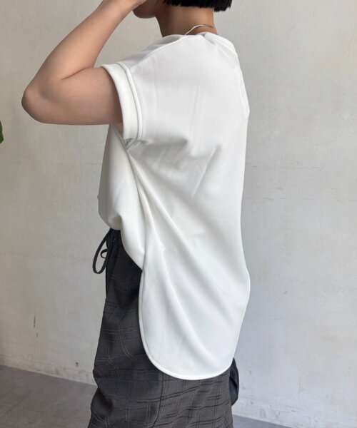 Jena espace merveilleux(ジェナ エスパスメルヴェイユ)の「ジョーゼットカットソー(Tシャツ/カットソー・レディース・ブラック/アイボリー/ブラウン・FREE)」の16枚目の写真
