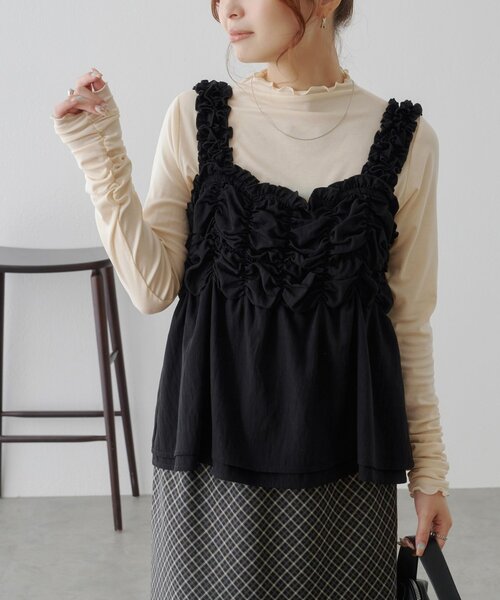 DISCOAT(ディスコート)の「【WEB限定】袖口シャーリングシアーメロートップス(Tシャツ/カットソー・レディース・グリーン系/アイボリー/ブラック/ブラウン・FREE)」の12枚目の写真