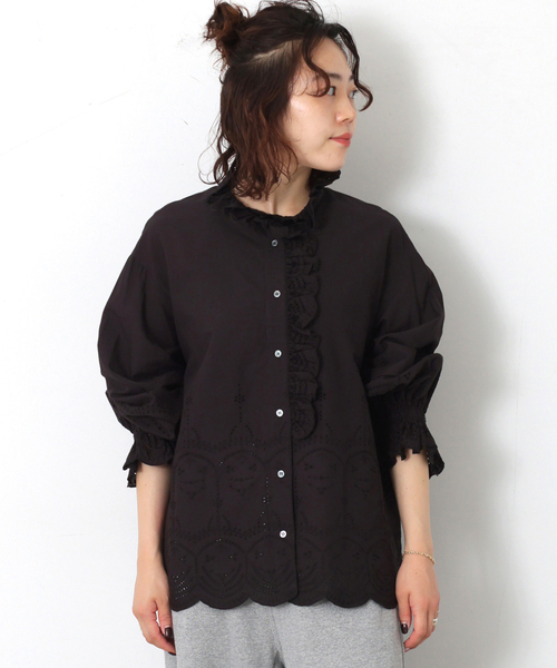 JOURNAL STANDARD LUXE(ジャーナルスタンダード ラックス)の「カットワークレース フリルブラウス(シャツ/ブラウス・レディース・ホワイト/ブラック・FREE)」の3枚目の写真