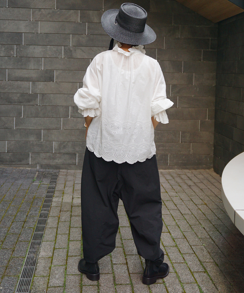 JOURNAL STANDARD LUXE(ジャーナルスタンダード ラックス)の「カットワークレース フリルブラウス(シャツ/ブラウス・レディース・ホワイト/ブラック・FREE)」の9枚目の写真