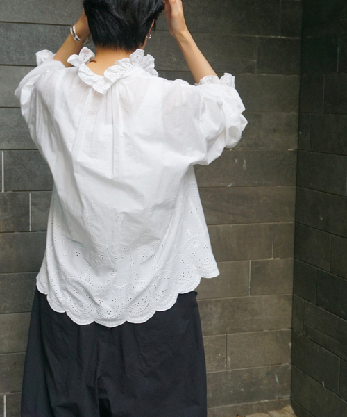 JOURNAL STANDARD LUXE(ジャーナルスタンダード ラックス)の「カットワークレース フリルブラウス(シャツ/ブラウス・レディース・ホワイト/ブラック・FREE)」の10枚目の写真