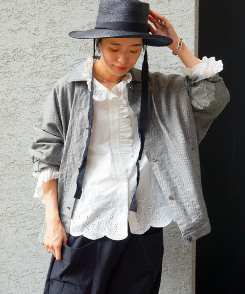 JOURNAL STANDARD LUXE(ジャーナルスタンダード ラックス)の「カットワークレース フリルブラウス(シャツ/ブラウス・レディース・ホワイト/ブラック・FREE)」の11枚目の写真