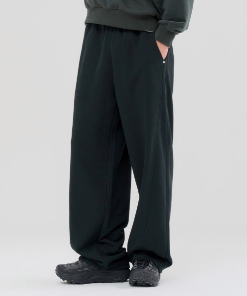 CHASECULT(チェイスカルト)の「ユニセックス切替ワイドパンツ-FERU7231B09(スウェットパンツ・メンズ・ダークグレー・67/70/76/82/86)」の2枚目の写真
