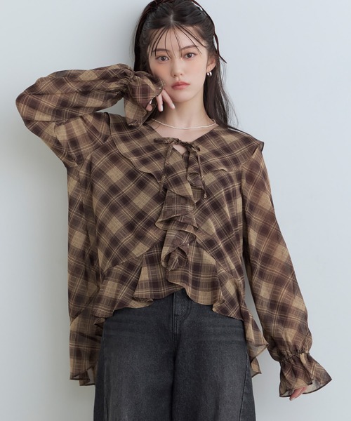 Tiny EDEN(タイニーエデン)の「【中野恵那 着用】ラッフルブラウス(シャツ/ブラウス・レディース・チェック/アイボリー・FREE)」の1枚目の写真
