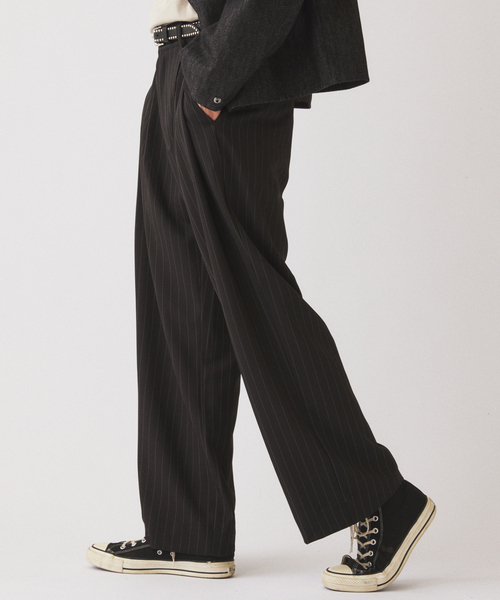 JOURNAL STANDARD relume(ジャーナルスタンダード レリューム)の「ヒールカット ルーズ ストライプ スラックス(スラックス・メンズ・グレー/ブラック/ネイビー・MEDIUM/SMALL/LARGE)」の11枚目の写真