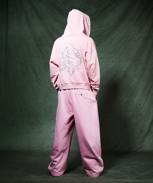 SUPPLIER(サプライヤー)の「ジップフーディ|Spray Cross Rhinestone Zip Hoodie|SUPPLIER(パーカー・メンズ・ブラック/ベージュ/ピンク・MEDIUM/LARGE/X-LARGE/SMALL)」の7枚目の写真