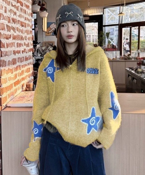 SHERU（シェル）の「スターモチーフ起毛ニットジップパーカー（ニット/セーター・レディース・グレー/ダークグレー/イエロー・M）」の9枚目の写真