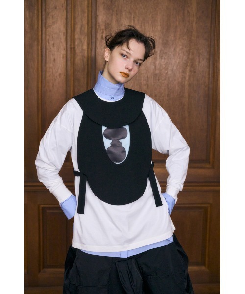 ENFOLD(エンフォルド)の「CHAIR PARTS(Tシャツ/カットソー・レディース・チャコールグレー/ブラック・38)」の1枚目の写真