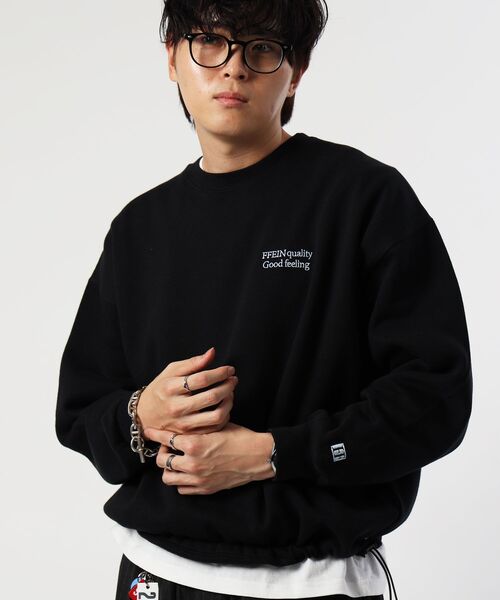 FFEIN(フェイン)の「【FFEIN(フェイン)】ヘビーウエイトクラシックロゴ刺繍ドローコードスウェット / クルーネック スウェット ドローコード ロゴ刺繍 ユニセックス(スウェット・メンズ・ブラック/ライトピンク/ダークブラウン/アッシュグレー/ダークネイビー/バーガンディー・SMALL/MEDIUM/LARGE)」の1枚目の写真