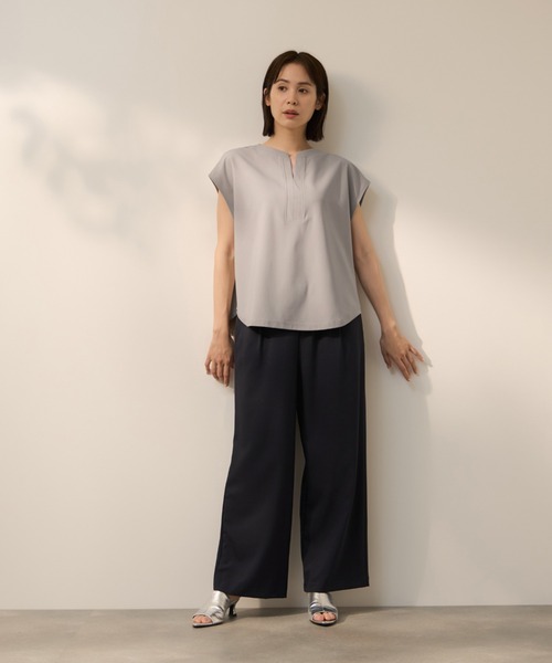 ketty(ケティ)の「【超快適機能】スキッパーブラウス(Tシャツ/カットソー・レディース・ライトグレー/オフホワイト・M)」の7枚目の写真